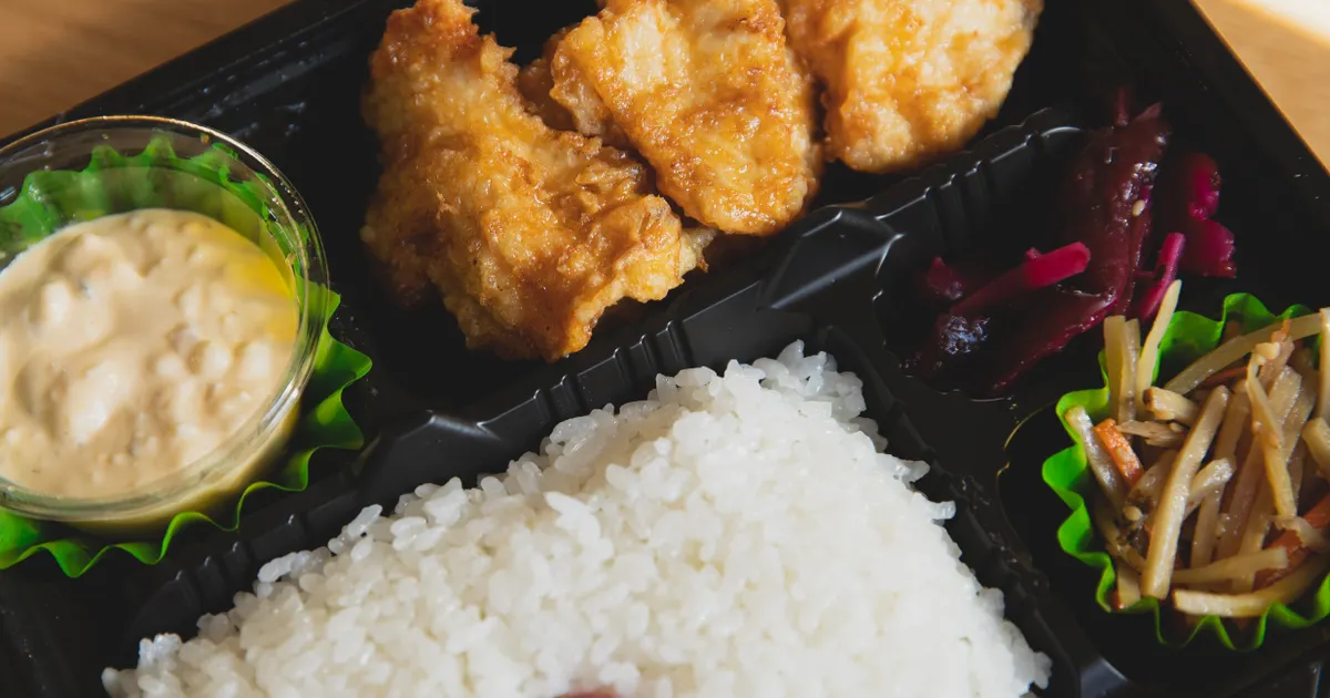 お弁当 食中毒 対策 保冷剤 保冷バッグ 抗菌シート 比較